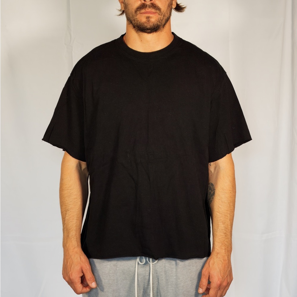 Men's Black T-Shirt (Cropped)